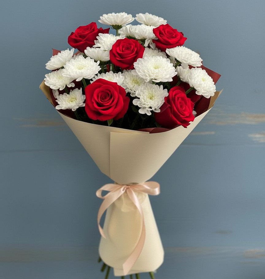 Букет цветов из: Розы и Хризантемы в Рудничный Кировской области