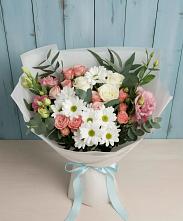 Букет цветов из:  Розы, Лизиантусы и Хризантемы в Рудничный Кировской области