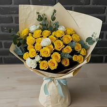 Букет цветов из:  Розы #REPLACE_PRED# Рудничный Кировской области