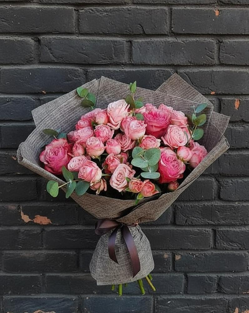 Букет цветов из: Розы в Рудничный Кировской области