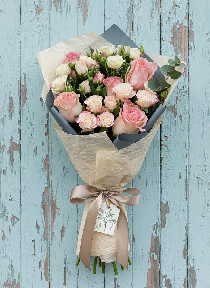 Букет цветов из: Розы в Рудничный Кировской области