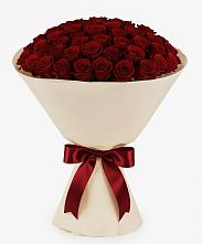 Букет 101 Бордовая роза Блэк Бакарра в Рудничный Кировской области
