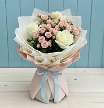 Букет цветов из:  Розы в Рудничный Кировской области