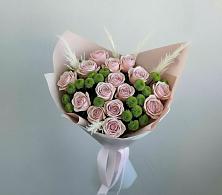 Букет цветов из:  Розы и Хризантемы в Рудничный Кировской области