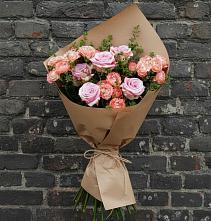 Букет цветов из:  Розы в Рудничный Кировской области