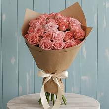 Букет цветов из:  Розы в Рудничный Кировской области