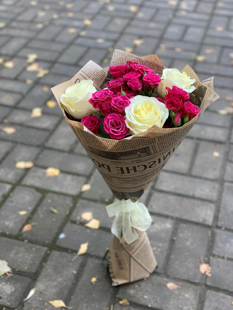 Букет цветов из: Розы в Рудничный Кировской области