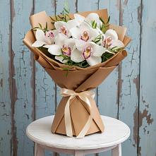 Букет цветов из:  Орхидеи и Розы в Рудничный Кировской области
